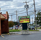 Renna's West Mio Gelato Cafe outside