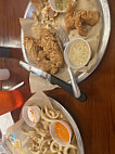 Hooters food