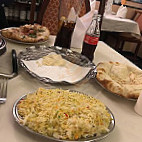 Tandoor Mahal food