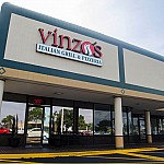 Vinzo's Italian Grill and Pizzeria outside