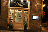 Le Resto inside