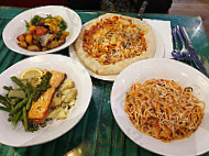 Bella Italia food