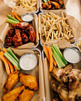 Buffalo Wild Wings Downtown food