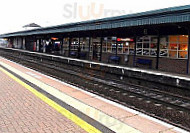 Pumpkin Cafe Didcot Parkway Railway Station outside