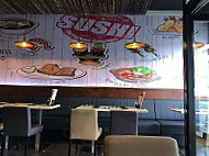 J2 Sushi Borehamwood inside