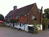 Boar's Head Inn outside