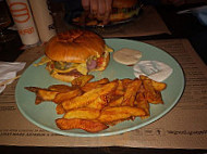 Tepuy Burger food