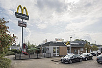 Mcdonald's outside