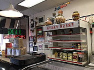 Pennisi's Deli food