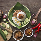 Nasi Lemak Yusuf food