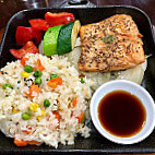 Teppan Mate, Japanese Bar & Grill food