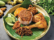 Warisan Nasi Kukus Zk Hainan Cafe food