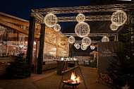 Valentins Biergarten inside