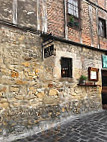 Taberna La Cantine outside