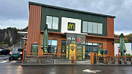 Mcdonald's outside