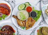 Nasi Ayam Kakcik Cenderawasih food