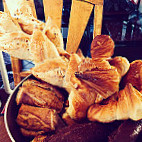 Merlê Brot- und Teegenuss food