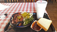 The Witt Pit Bbq food