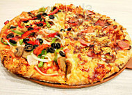 Telepizza food