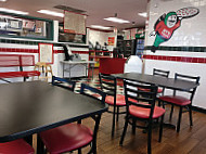 Jet's Pizza inside