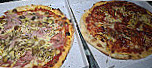 Pizza Stefano “les Pizzas Despouilles” food