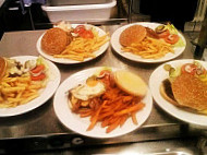 Hoserer Rolly"s American Diner food