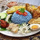 Restoran Nasi Kerabu Kak Na food