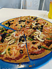 Domino's Pizza Reyes Leoneses food