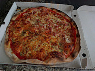 Pizzeria Diabola food