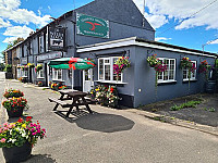 The Welsh Black Inn inside