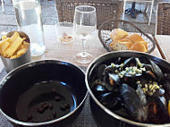 La Voile Bleue food