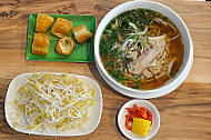 Pho Sac food