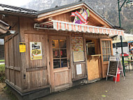 Maik's Heisse Hutte food