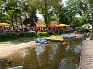 Malge Gasthaus am See outside