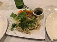 Meun Fan Thai Cafe food