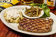 Tailgators Pub Grill food