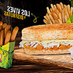 Sandwich Gourmet Salsa de Ajo food