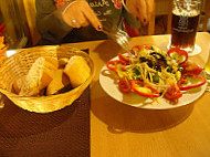 Schloderer Bierstuberl food