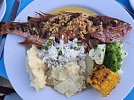 Cascadas Beach Grill food