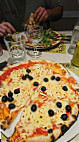 Pizzeria Tabouret (oh! Ché Pizza) food