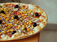 Avanti Pizzaria food