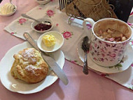 The Vinyage Tea Room At Nanabelles food