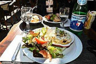 Le Bistrot Arlesien food