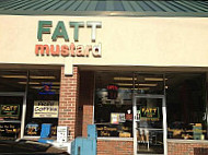 Fatt Mustard outside