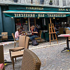 Bistrot De La Place food