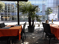 Roma Messe Restaurant inside