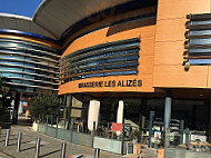 Les Alises outside