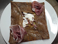 Les Crepes De Deolinda food