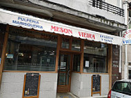 Meson Vieira outside