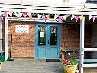 The Berwick Tearoom outside